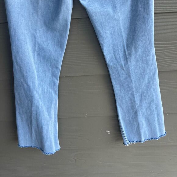 Frame Forever Karlie raw hem flare jeans - Picture 8 of 8